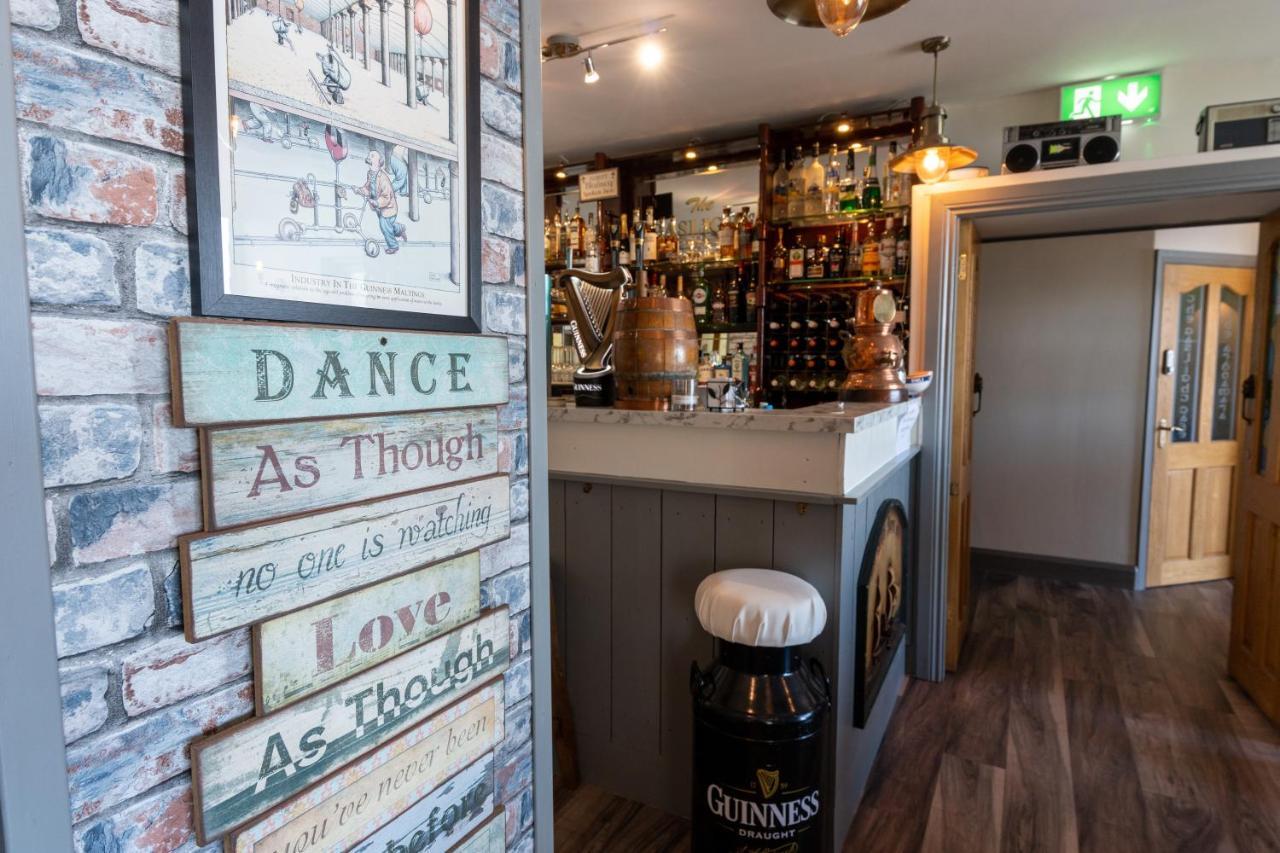The Gaslight Inn Self Catering Holiday Apartments Rossnowlagh Donegal Eksteriør bilde